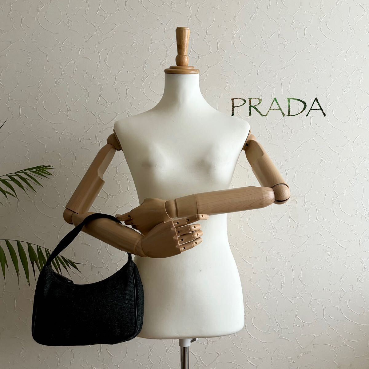 極美品 PRADA プラダスポーツ ショルダーバッグ＊レディース 牛革 本革 ブラック 黒 グレー 肩掛け 正規品_画像5