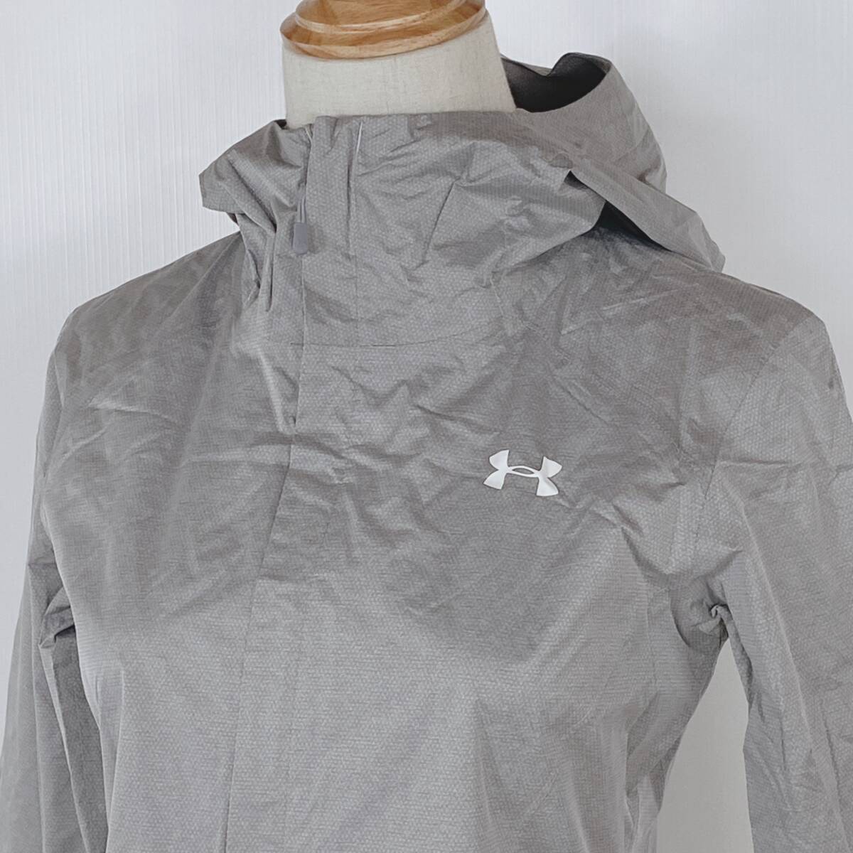 Z1352 Under Armor lady's nylon jacket running wear sport wear 80 size sporty all-purpose simple USED old clothes 