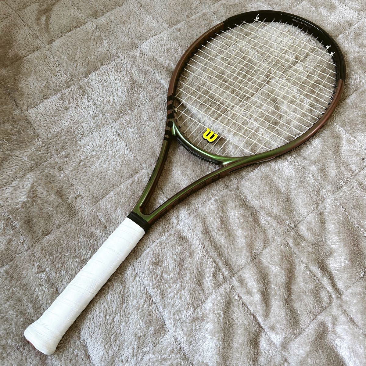 ウィルソン ブレード100 v8 G2 Wilson blade100 ウィルソン ブレード100 v8 G2 Wilson blade100