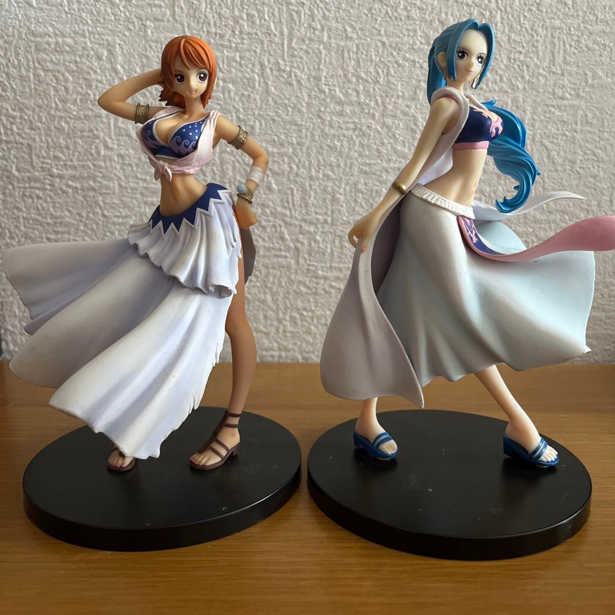 ONE PIECE DX GIRLS SNAP COLLECTION 2体セット　ナミ　ビビ　フィギュア