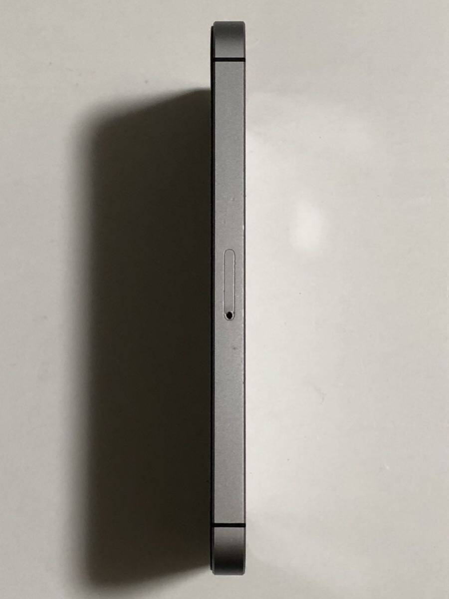 SIMフリー iPhone SE 32GB 90% 第一世代 スペースグレー SIMフリー iPhone SE 32GB 90% 第一世代 スペースグレー