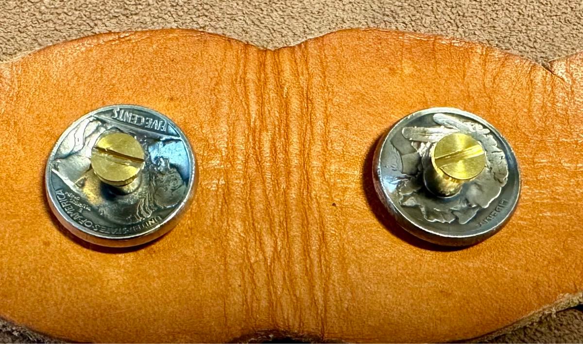 FUNNY ループ・キーホルダーコインコンチョ付き ケネディ大統領 オールドコイン1969年5¢コインコンチョ２個
