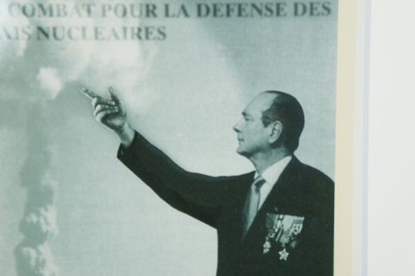 トーマス・ルフ プリント額「Chiracs Kampf Fur das Verbot von Nuklearversuchen」ピクトグラフィ　限100　裏にサイン　28×21　1998年_画像8