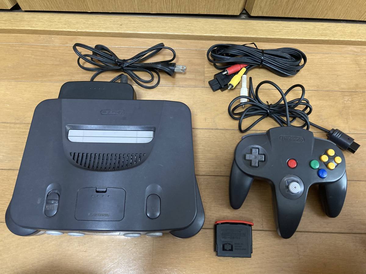 即決! 5台セット 任天堂 NINTENDO 64 本体 メモリー拡張パック コントローラー セット ニンテンドー N64_画像2