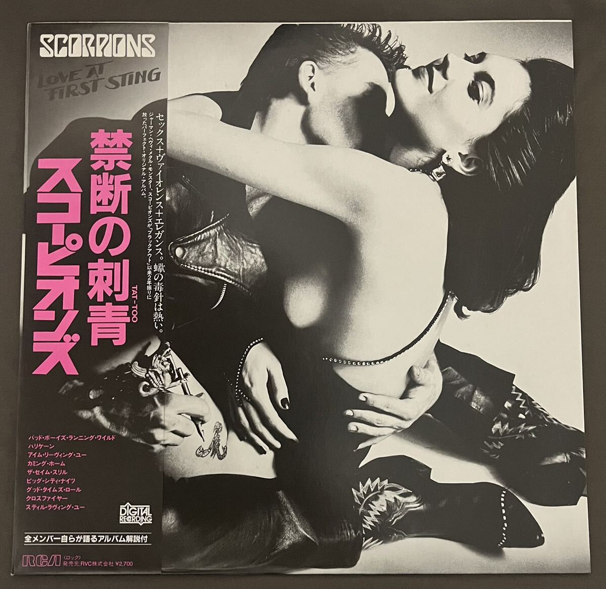 スコーピオンズ「禁断の刺青」SCORPIONS LOVE AT FIRST STING RPI-8223 ハードロック_画像1