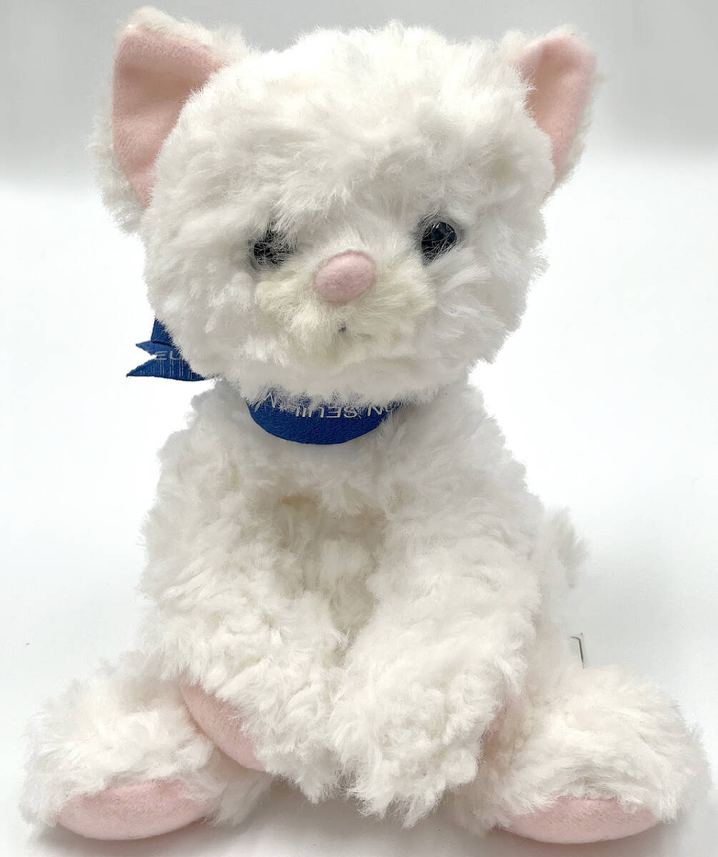 ★MON SEUIL モン・スイユ 白猫 ぬいぐるみ 日本製 ネコ 3iの画像1