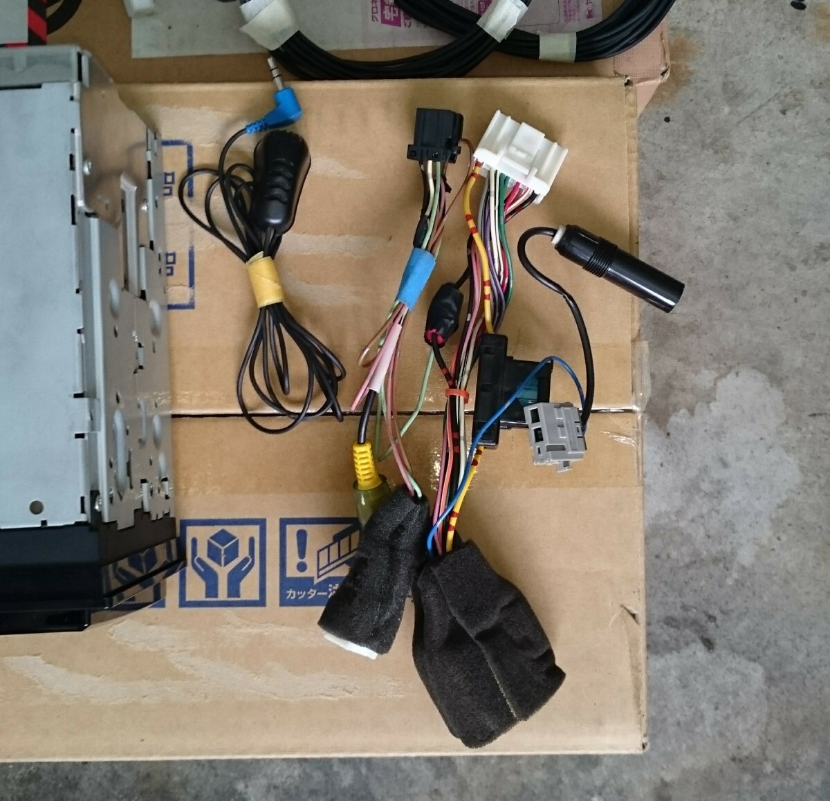 サンヨー NVA-MS3511AZ Bluetooth マツダ純正ナビ スズキ純正同 サンヨー NVA-MS3511AZ Bluetooth マツダ純正ナビ スズキ純正同