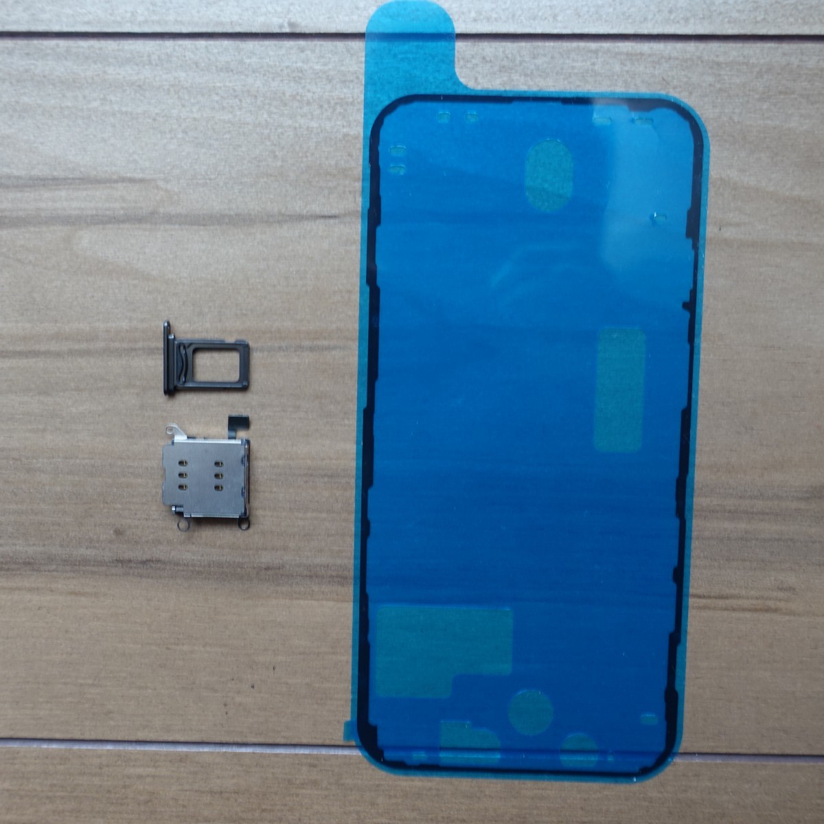 iPhone 12 Pro Dual SIM スロット＆トレー グラファイト 防水ステッカー付き デュアルシム化パーツ_画像4