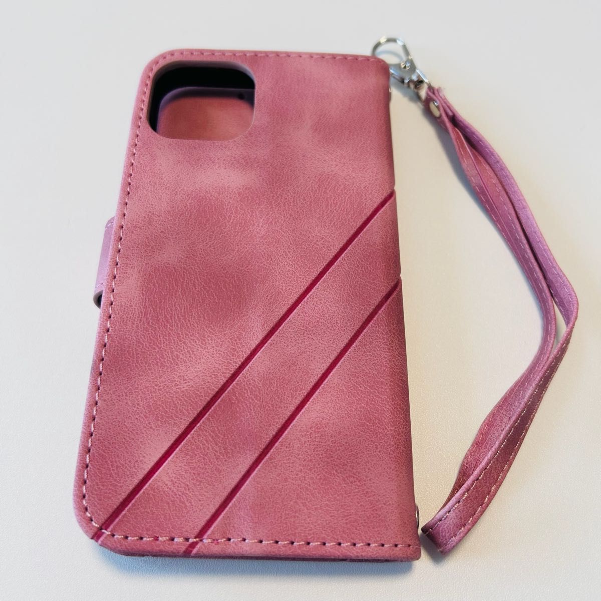手帳型 iPhone 15 スマホケース ピンク ★シンプル おしゃれ ストラップ 軽量 かわいい