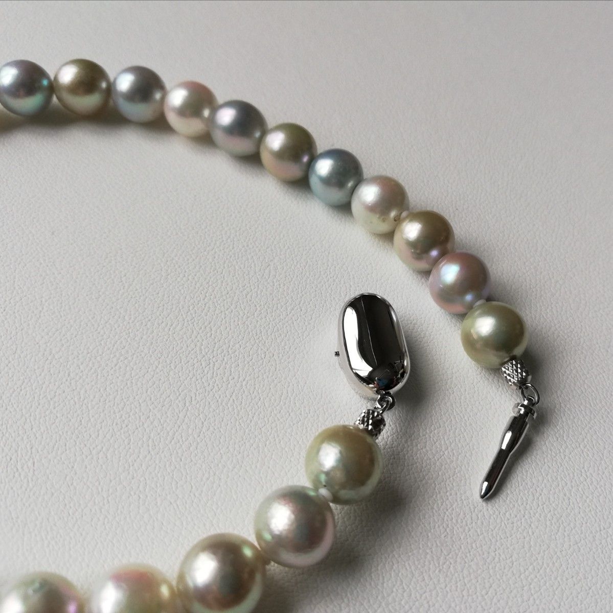 N211 大珠 アコヤ真珠 マルチカラー セミロングネックレス 9.0～10.0㎜ 本真珠 パールネックレス 58㎝ あこや真珠