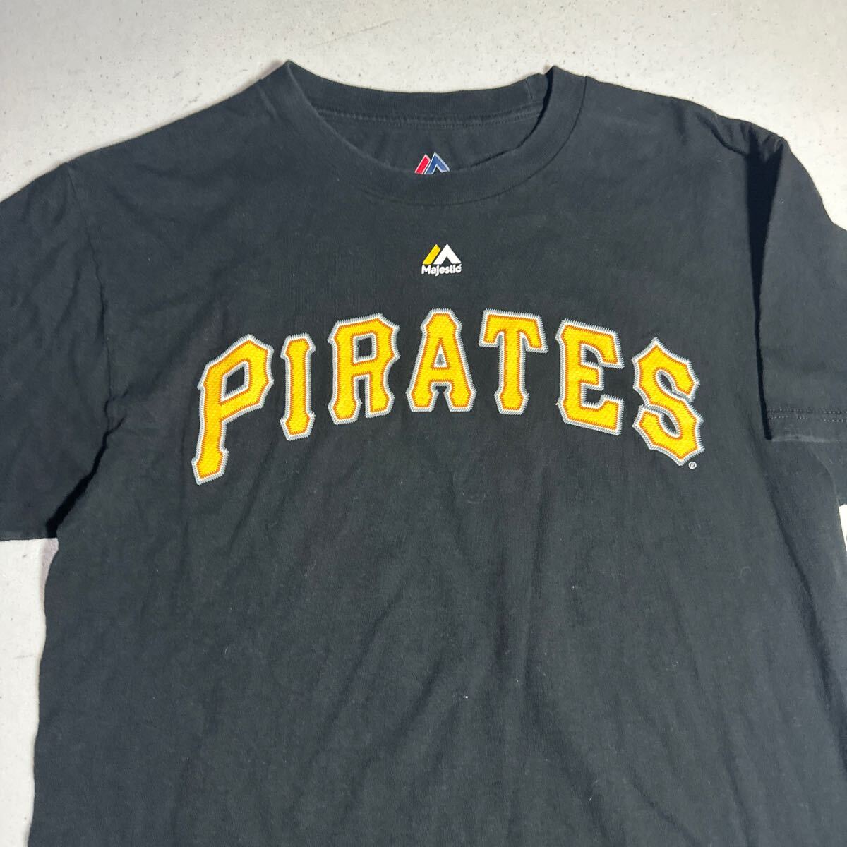 ピッツバーグ・パイレーツ Pittsburgh Pirates メジャーリーグ #22 アンドリュー・マカッチェン majestic Tシャツ Mサイズの画像2
