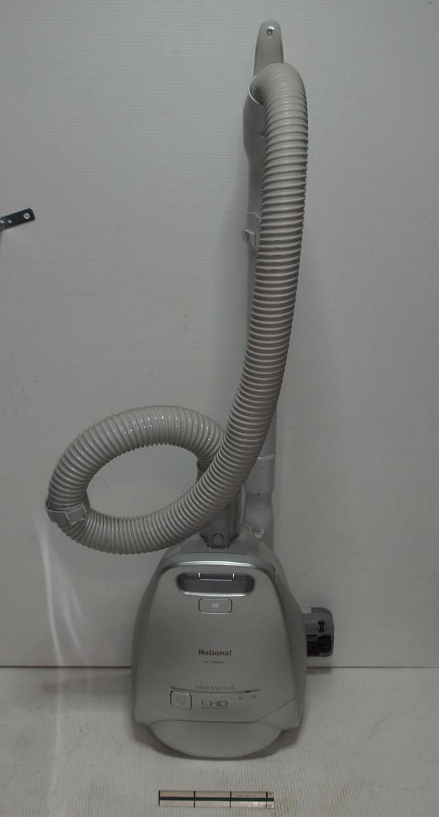 動作品 National MC-P880WS-S 紙パック式 掃除機 2008年製 動作品 National MC-P880WS-S 紙パック式 掃除機 2008年製