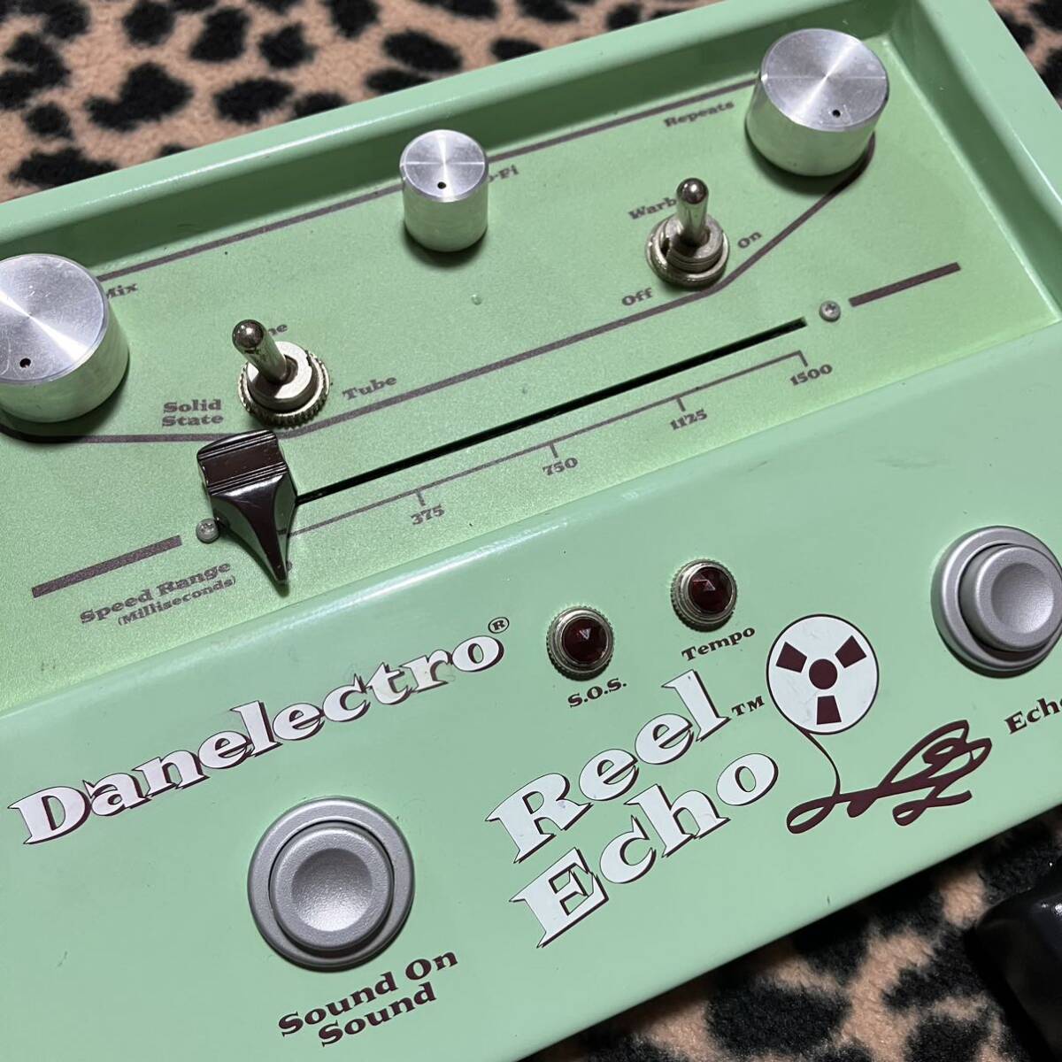 Danelectro ダンエレクトロ エフェクター Reel Echo リールエコー ロカビリー ビンテージ サウンド ブライアンセッツァー ACアダプター付き_画像2