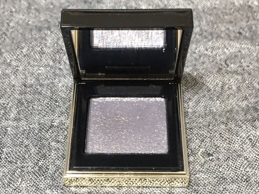 G4C307* as good as new *skSUQQU tone Touch I z15 eyeshadow 1.5g