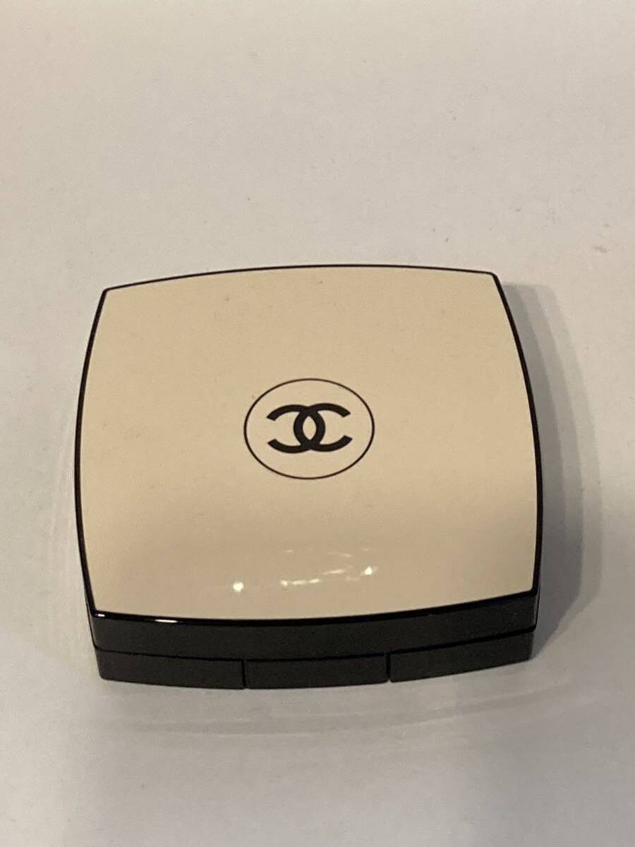 I4C287◆ シャネル CHANEL レ ベージュ パレット ルガール ライト アイシャドウ 4.5g_画像5