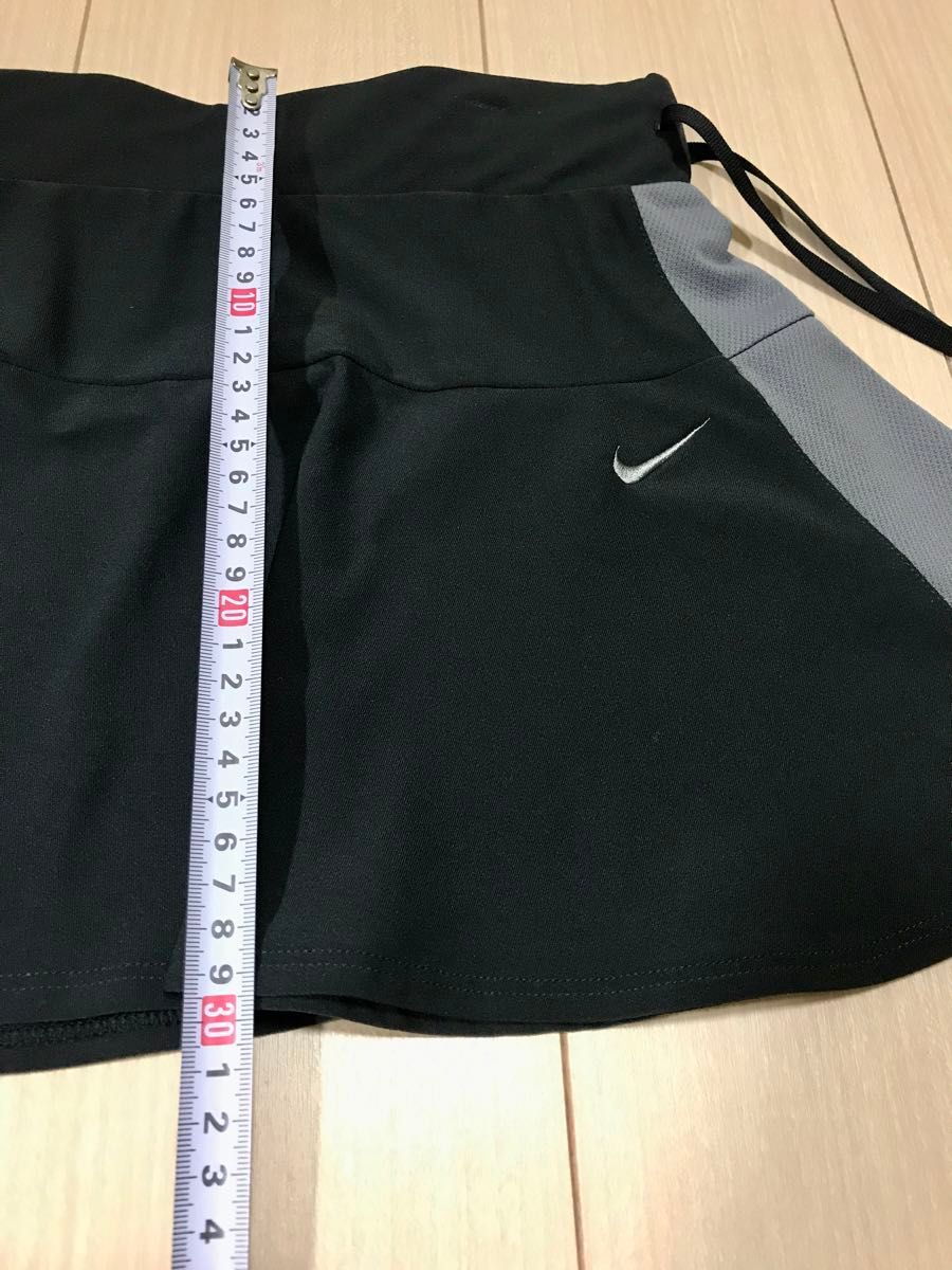 NikeFIT (ナイキフィット) スコート