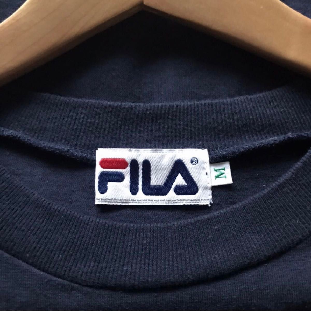 FILA フィラ　半袖Tシャツ　メンズM　紺色　　　　トップス　