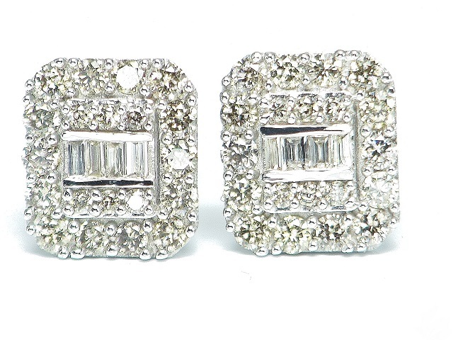 【宝石屋本舗】天然ダイヤモンド 計 0.90ct スクエア型 K18WG ピアス