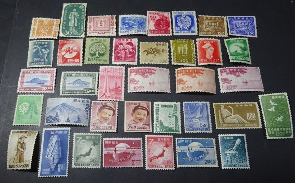 ◆◇戦後１９４０年代発行記念切手３７種ＮＨ◇◆の画像1