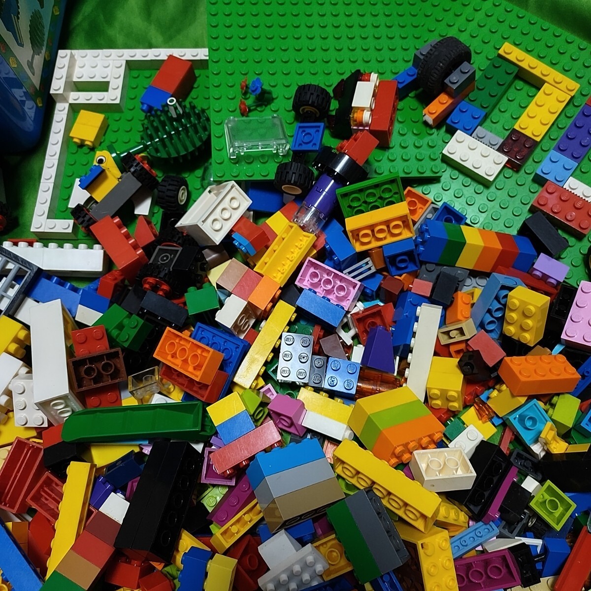大量 LEGO レゴ 約3.2kg まとめて 青いバケツ ジャンク 管理番号A-3(KO)の画像8