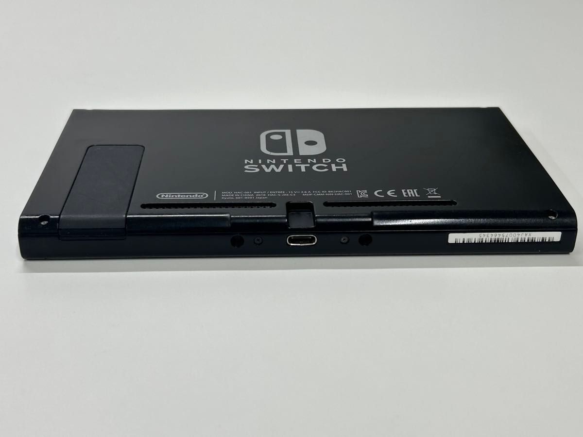 任天堂スイッチ　Nintendo Switch 動作品　2018年製　中古本体のみ【管理No.12308135】