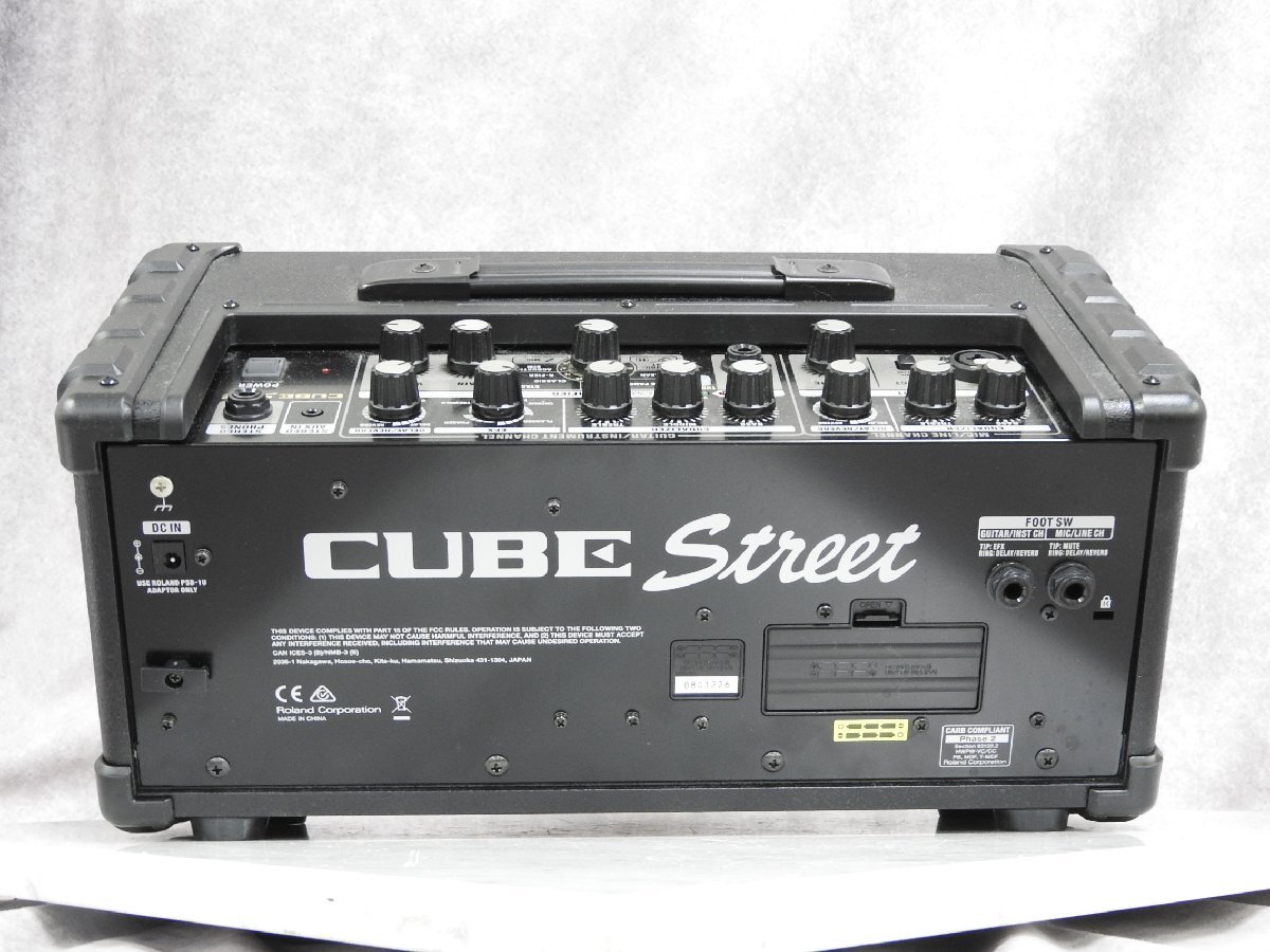 ☆ Roland ローランド Cube Street ギターアンプ 箱付き ☆中古☆_画像4