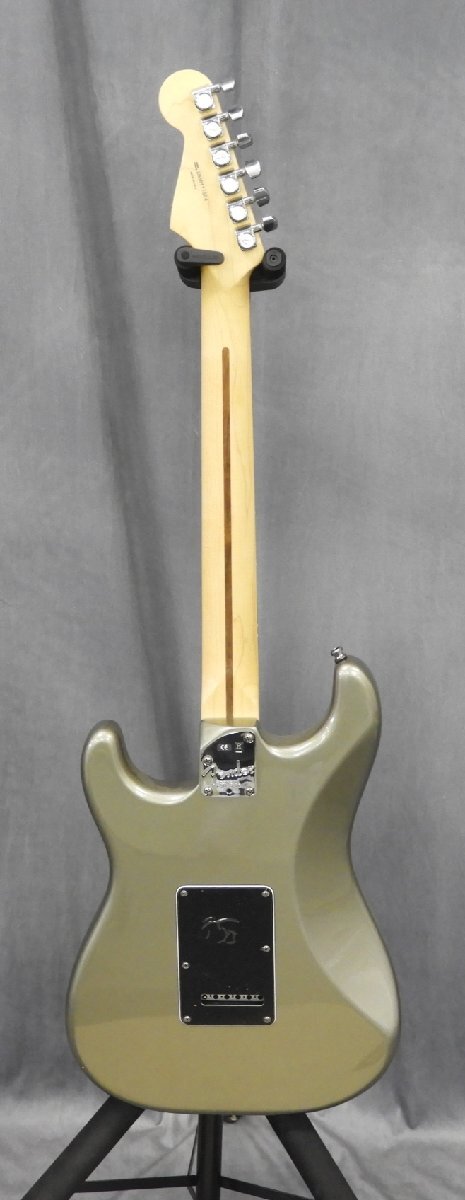 ☆ Fender USA フェンダー STRATOCASTER エレキギター #US10111004 ケース付き ☆中古☆の画像3