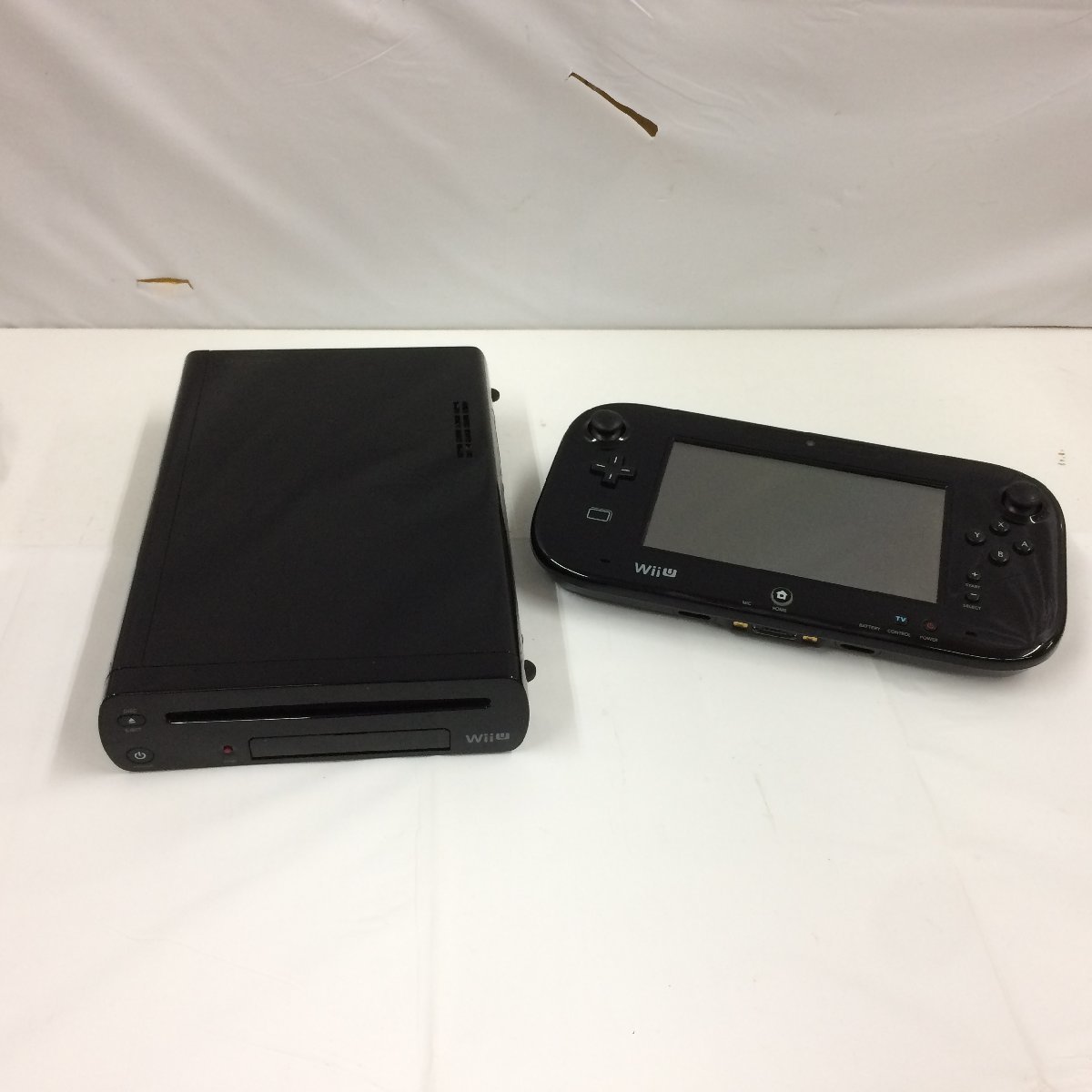 f089*80 【可動品】 Nintendo WiiU 本体 マリオカート8セット 32GB クロ (初期化済)_画像3