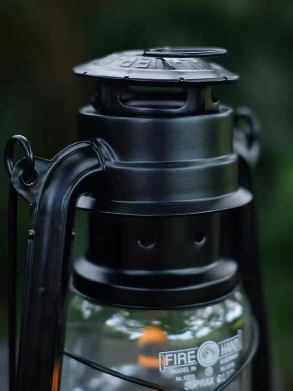 新品 1円 キャンプ用 超高品質 オイルランタン 灯油ランタン 照明 キャンプランタン アウトドア 野外登山 ブラック黒の画像6
