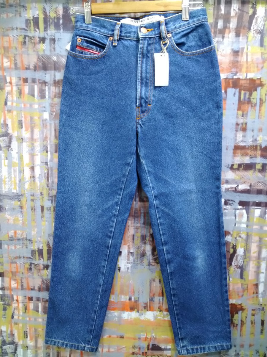 送料込★DIESEL BASIC JEANS(ディーゼル)ハイライズテーパードアメリカンスリム/30表示~w実寸69/中インディゴ縦落ち/パルプパッチ/帯ロゴ_アメリカンスリム(ハイライズテーパード)