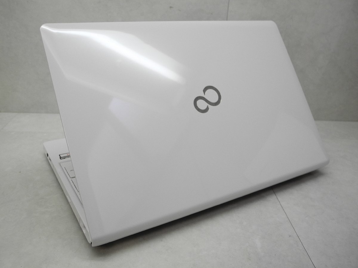 ☆1円スタート☆富士通☆LIFEBOOK☆AH30/B1☆AMD Radeon R2☆E1-7010 1.50GHz/4GB/500GB/Sマルチ/無線/カメラ/Bluetooth/Office/DtoD領域☆_画像3