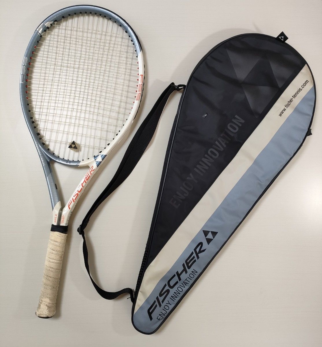 テニスラケット　フィッシャー超軽量高反発　GDSビジョンFT  G2　ケース付