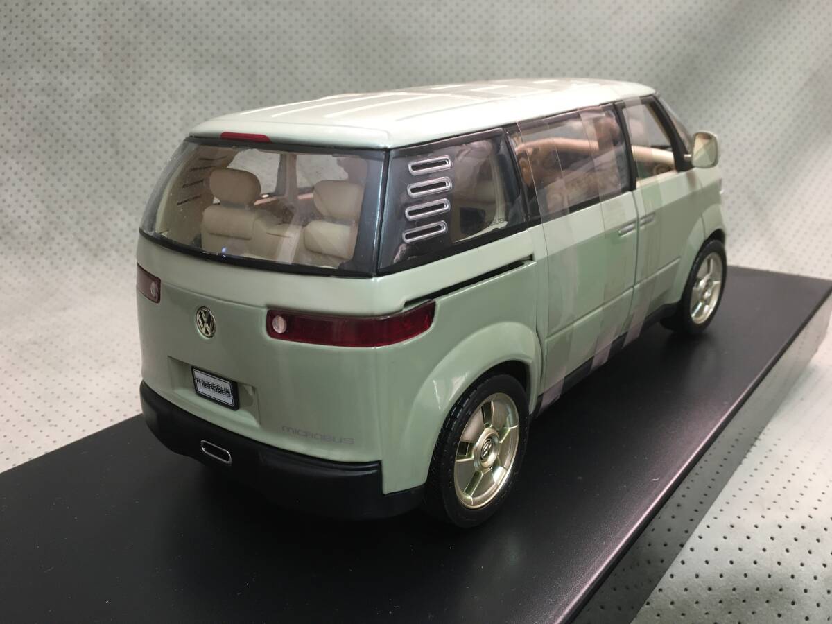 Revell 1/18 VW Microbus Concept white / moss green not yet exhibition goods out of print rare 