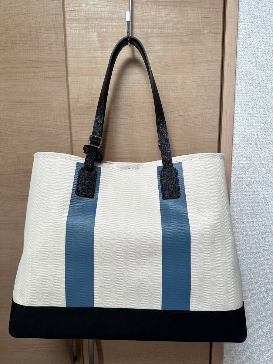 TELA  EX LARGE TOTE (TWO LINE PRINT)