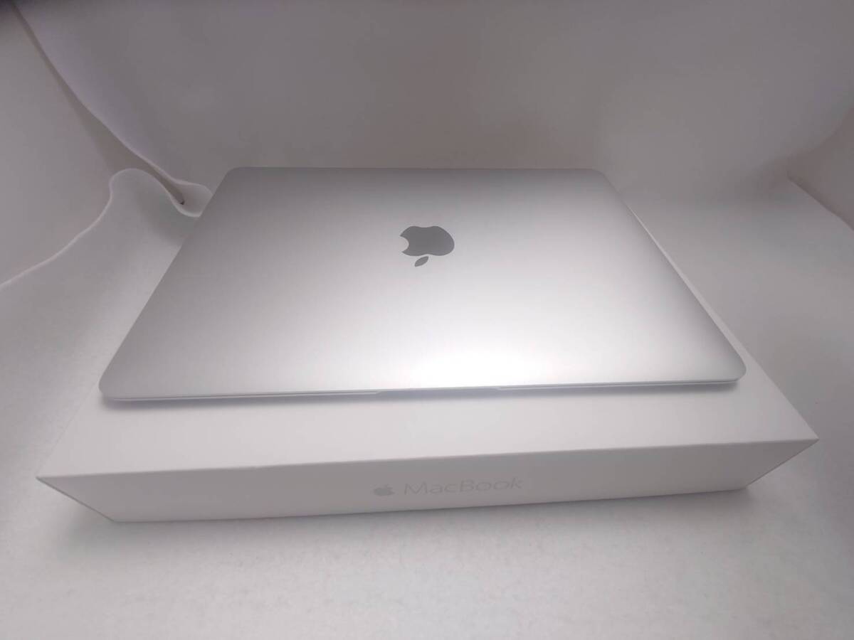 MacBook 12-inch Early 2016 Core_m3 1.1GHz 8GB SSD256GB シルバー_画像6