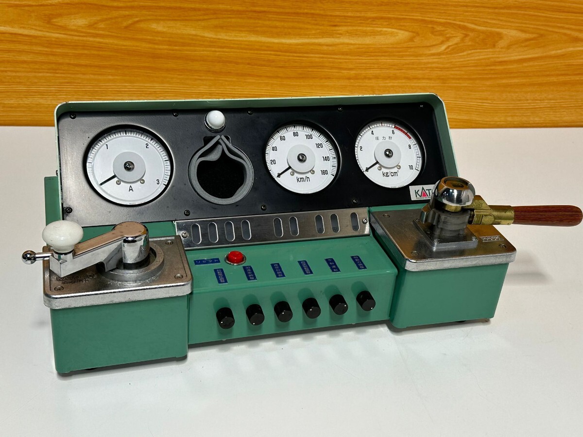 Yahoo!オークション - KATO/ カトー 22-050 ECS-1 運転台形 Yahoo!オークション - KATO/ カトー 22-050 ECS-1 運転台形