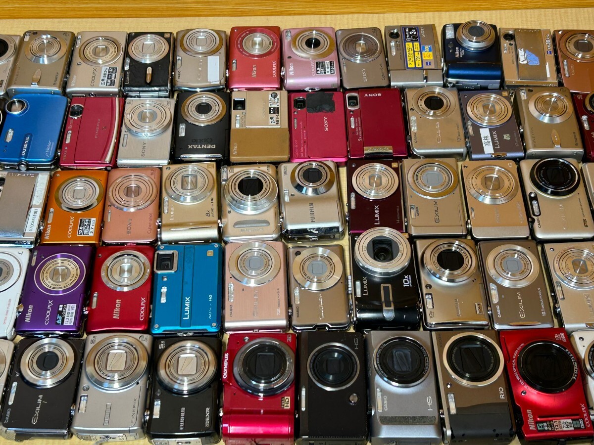 Nikon 、Casio、 Sony、 LUMIX EXILIM、 RICOH、 FIJIfilm 、OLMPUS、PENTAX、 デジタルカメラ、 コンパクトデジタルカメラ 70個まとめの画像3