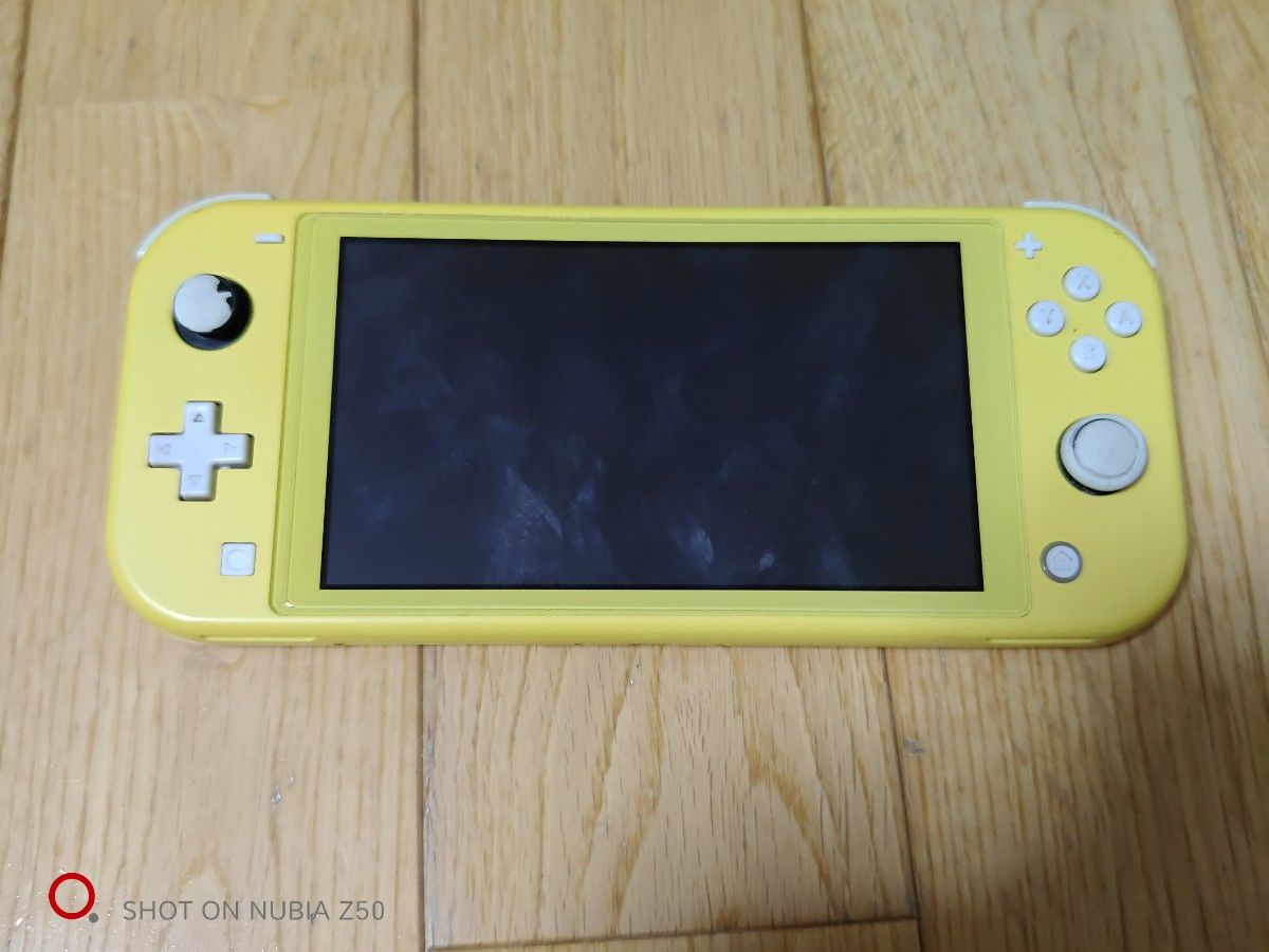 Nintendo Switch Lite イエロー ジャンク｜Yahoo!フリマ（旧PayPayフリマ）