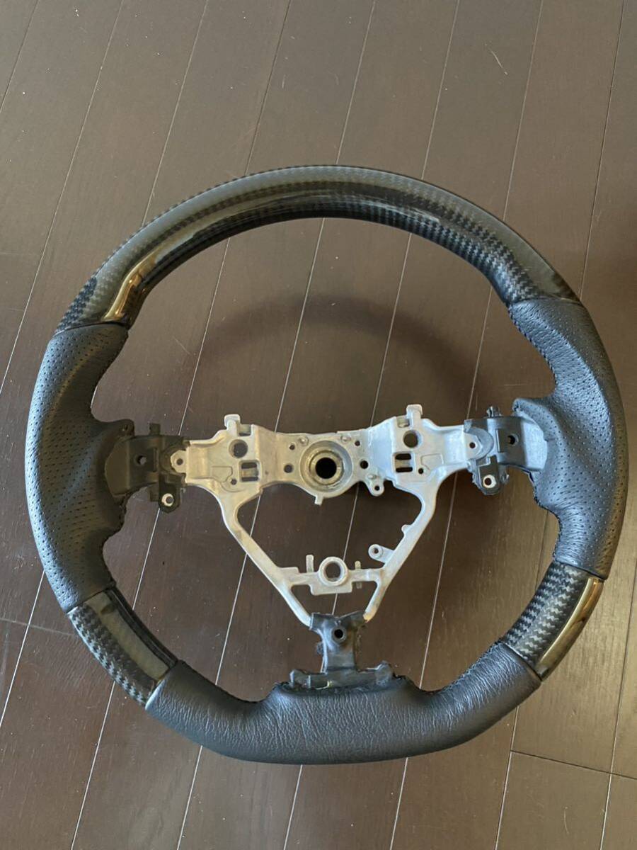 【美品】REAL STEERING ブラックカーボン トヨタ ハリアー 60系用 ステアリング 60ハリアー _画像1