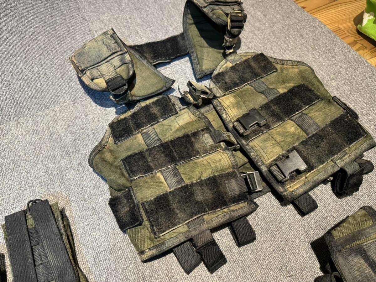 GUARDER CORDURA 米軍 SOE SMG ベスト レプリカ 黒緑 パトロールチェストリグ 初期アフ SEALS 高品質 ガーダー ポーチ多数付属 M4 の画像8