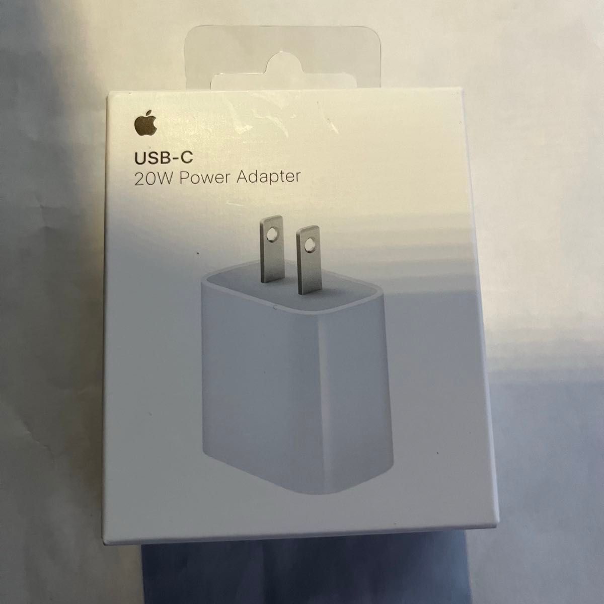 新品未開封　Apple アップル純正　国内正規品　20W USB-C電源アダプタ　MHJA3AM/A