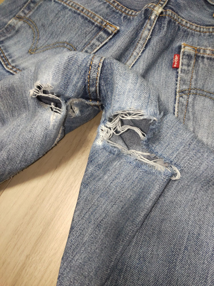 ダメージジーンズ　Levi's　リーバイス　501　W30L32_画像4