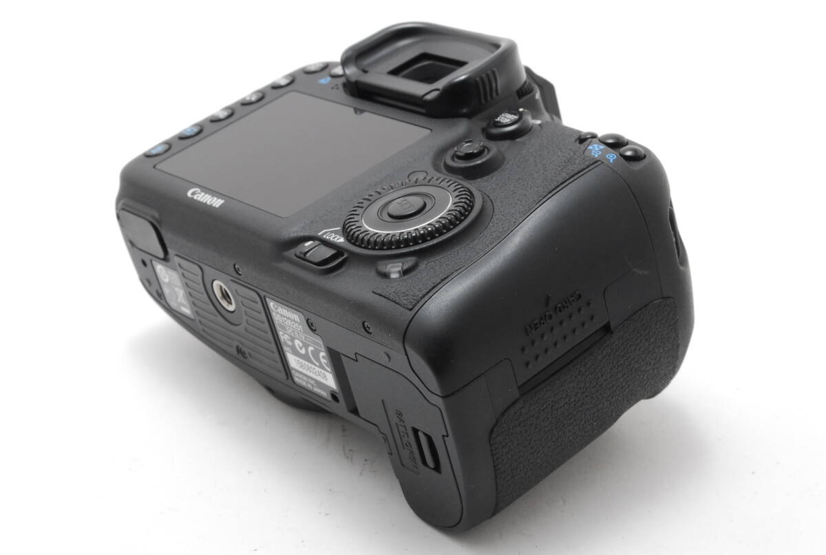 8398円 【ランクAB】 キヤノン Canon EOS 7D ボディ 元箱付き 8398円 【ランクAB】 キヤノン Canon EOS 7D ボディ 元箱付き