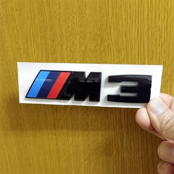 BMW M 3 エンブレムステッカー　ブラック　１枚_画像5