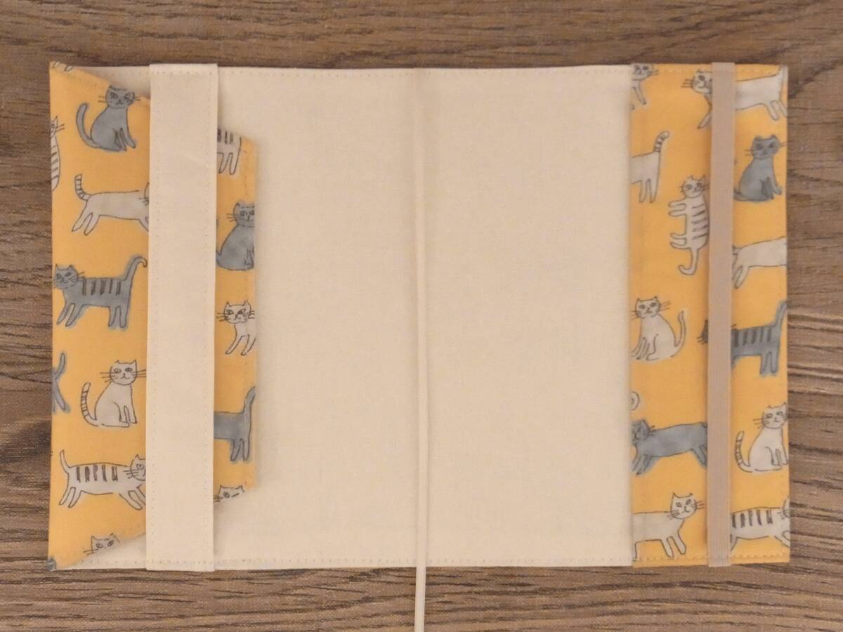 [ library book@] gum band . attaching book cover pocketbook cover *........ cat * pastel orange 