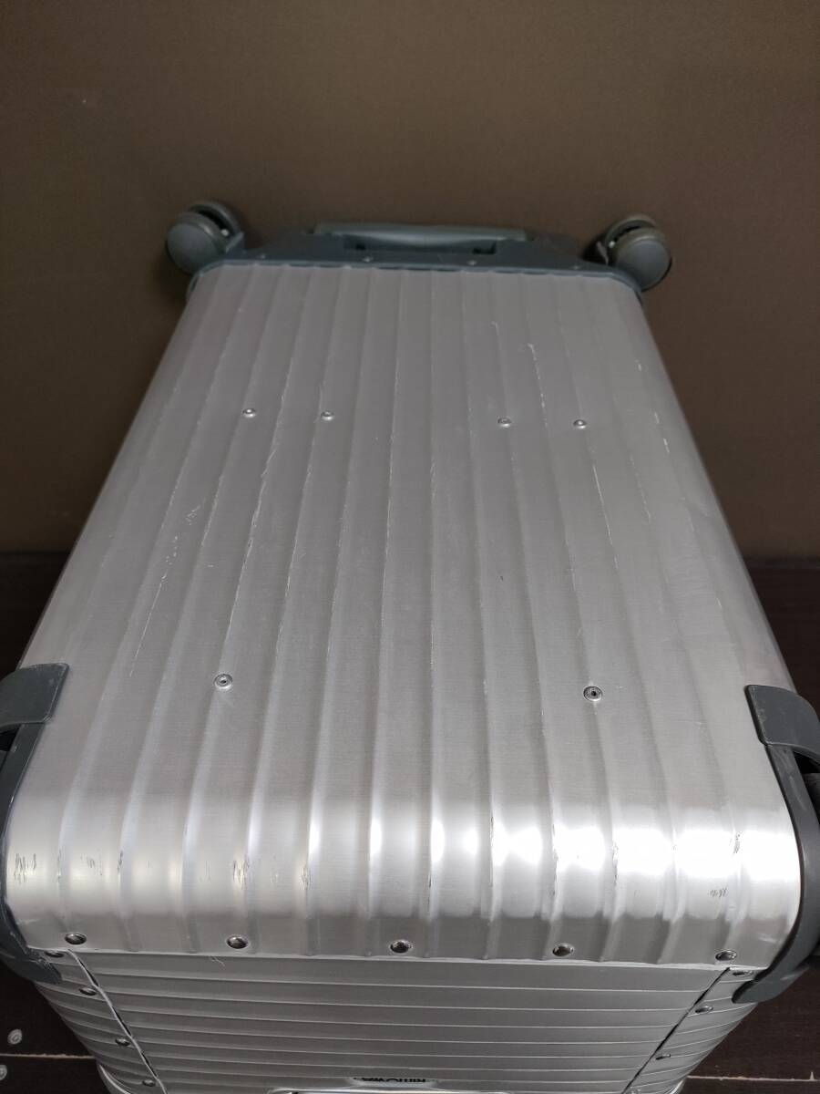 RIMOWA 超絶稀少変則4輪廃盤ポルシェ別注アルミ製PTSトロリー RIMOWA 超絶稀少変則4輪廃盤ポルシェ別注アルミ製PTSトロリー