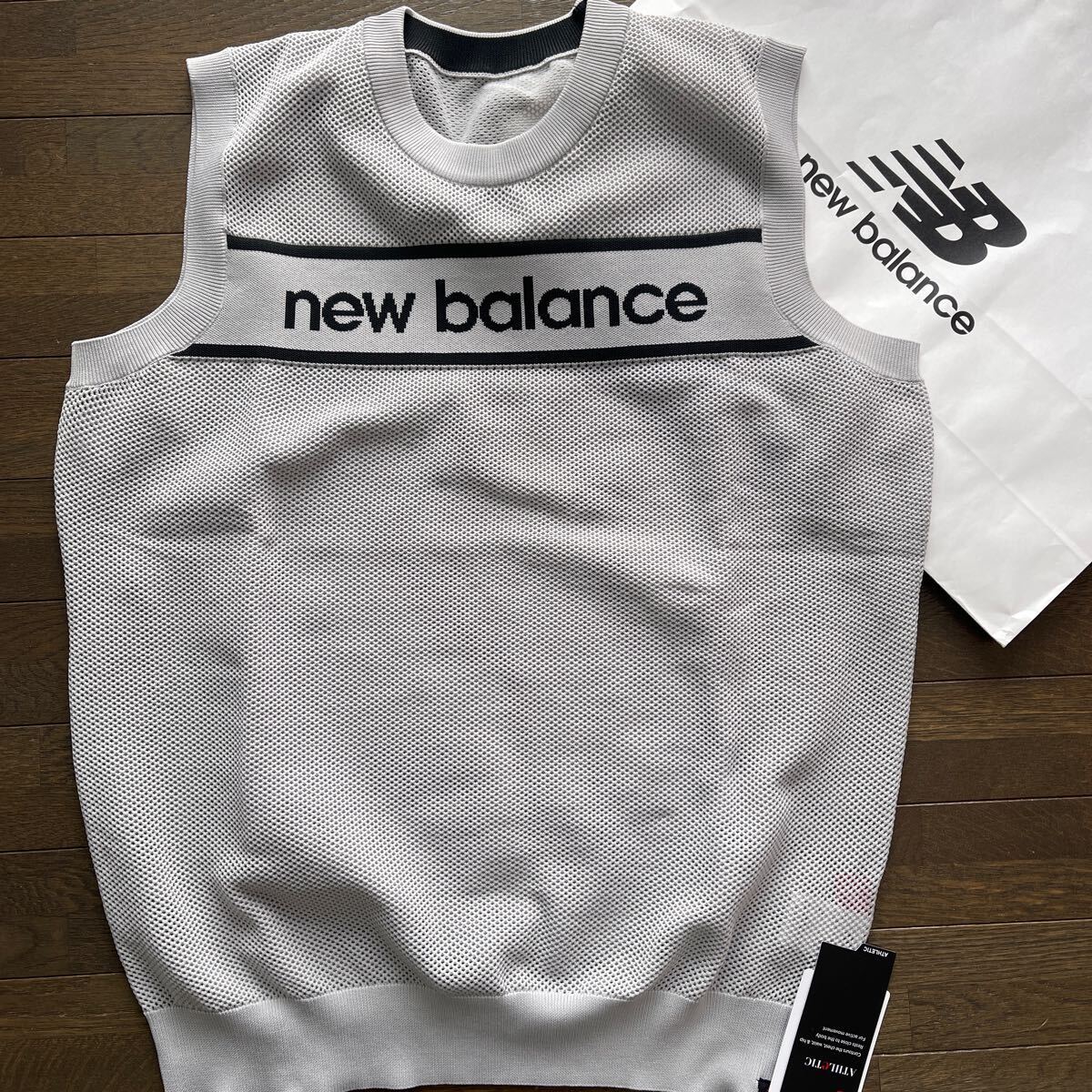 送料無料new balanceニューバランスゴルフMENSクルーネックニットベストBIGNBロゴ編地柄MESH吸水速乾DRY伸縮STRETCH L.Grey(超お買得6)新品の画像1