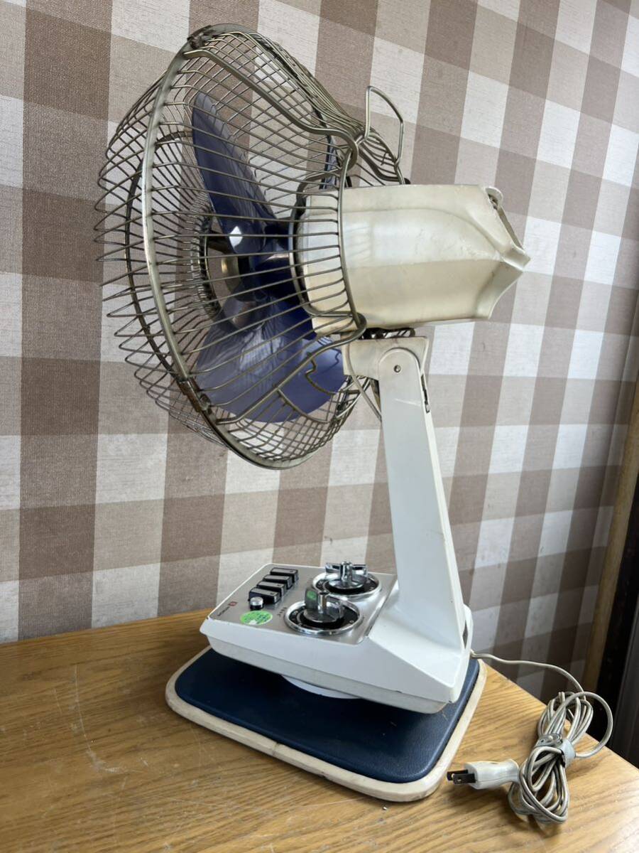 昭和レトロ扇風機 Hitachi D-626 Yahoo!オークション - HITACHI D-626 日立 昭和レトロ扇風機 現状品