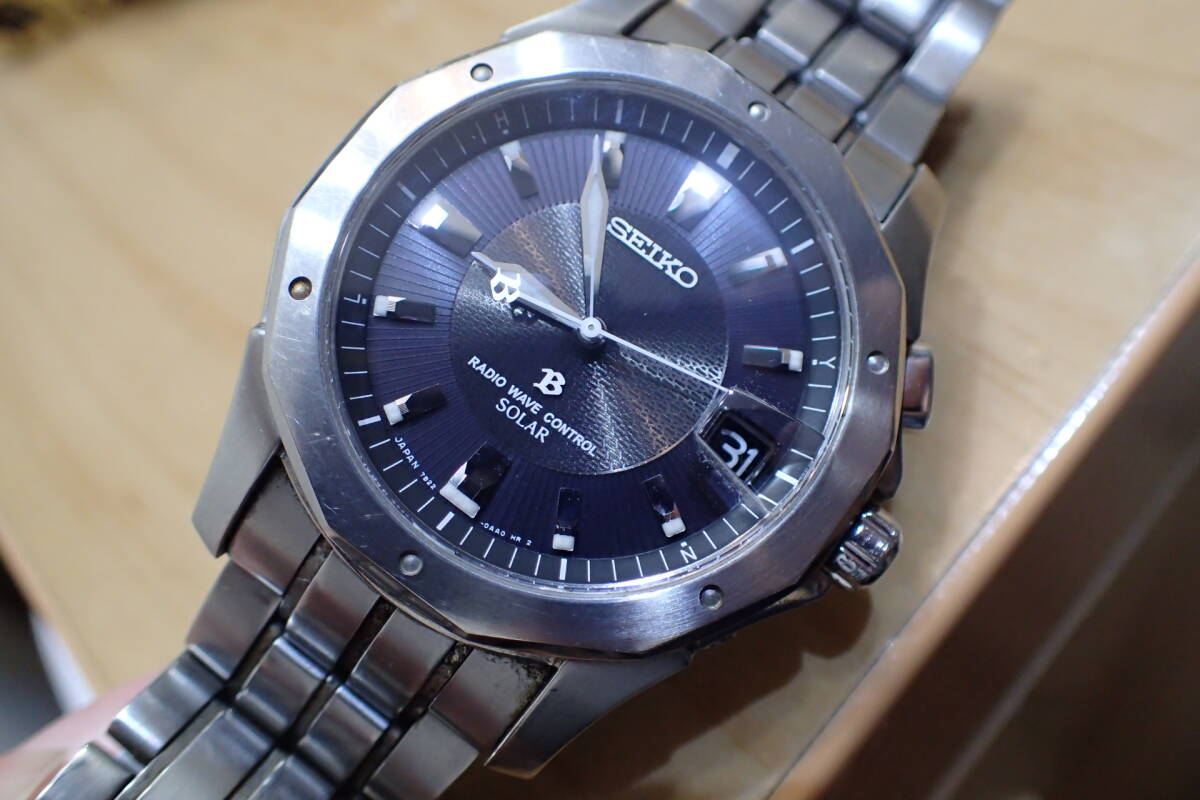 SEIKO/セイコー ブライツ ◆ 電波ソーラー 7B22-0AC0 チタン製 メンズ腕時計の画像2