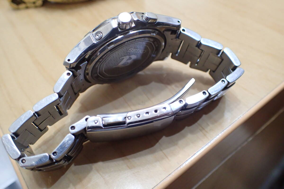 SEIKO/セイコー ブライツ ◆ 電波ソーラー 7B22-0AC0 チタン製 メンズ腕時計の画像3